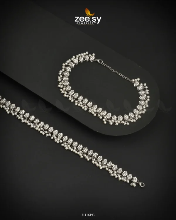 zephyr-delicate-shimmer-anklets