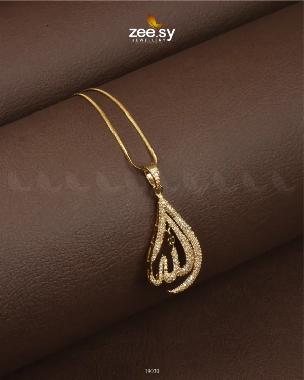 delight-calligraphy-pendant