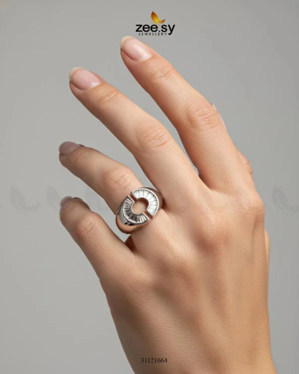 curved-jewel-tone-ring