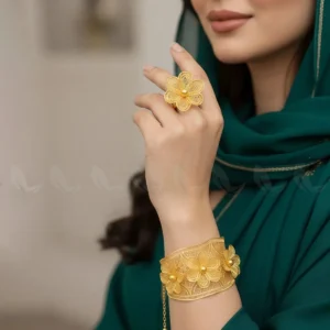 Dinar Carved Baai Bangle Ring Set