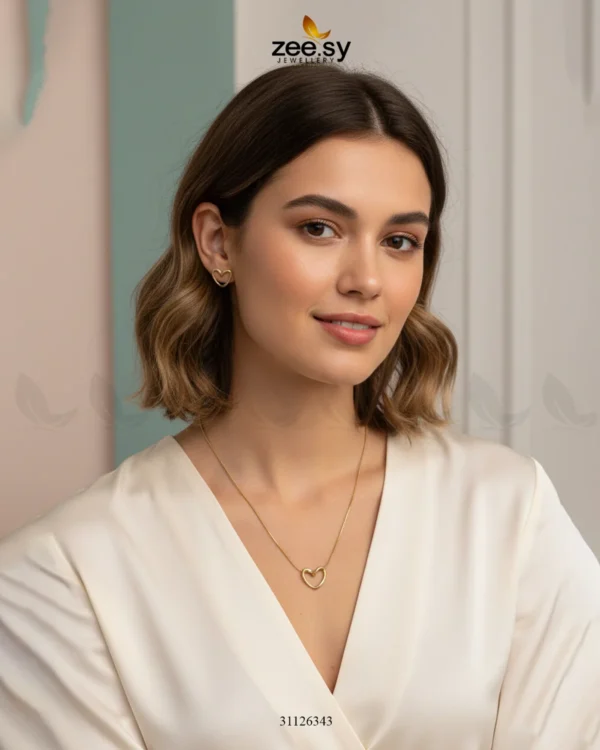 hallow-heart-pendant-set